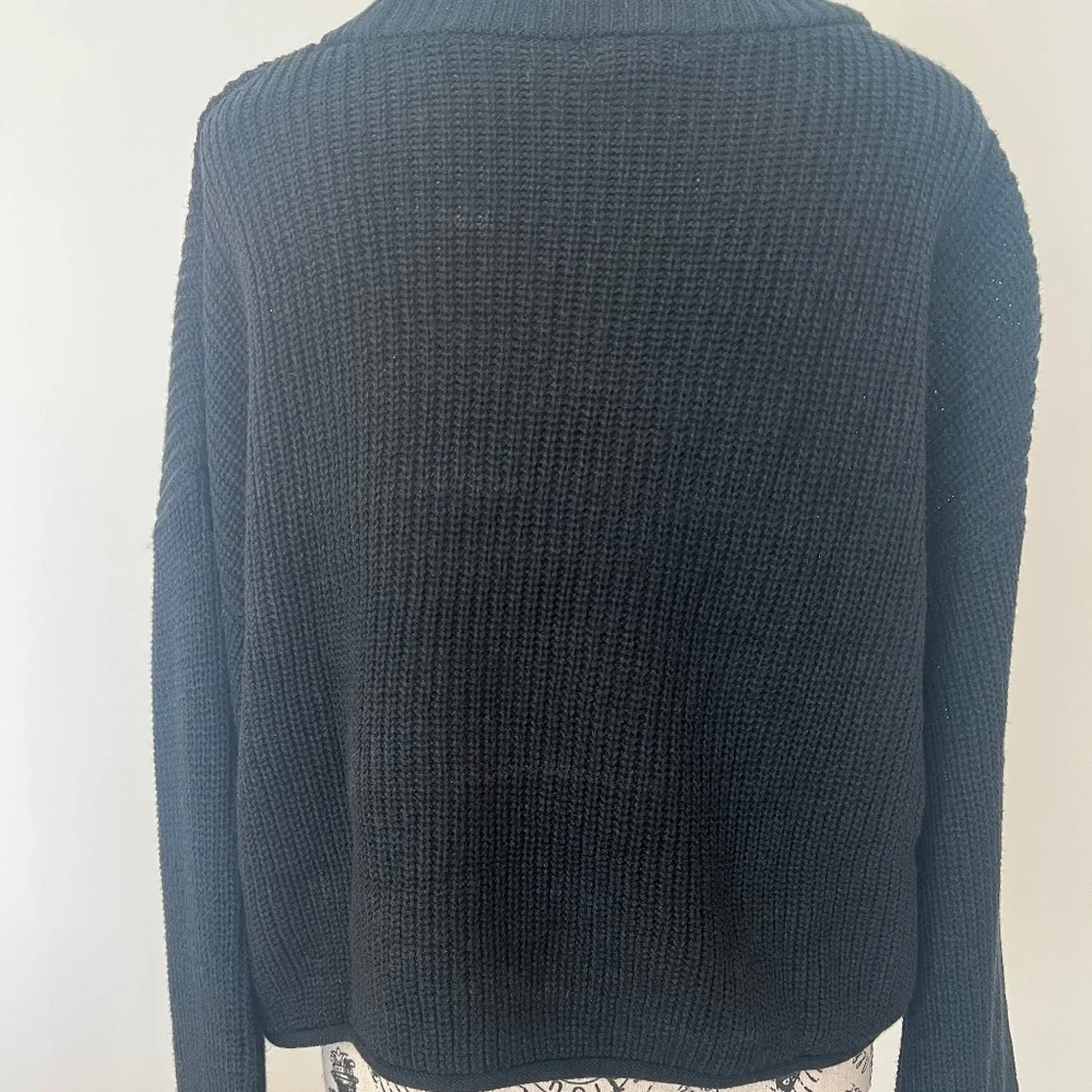 Sweater - Picture 2 of 2